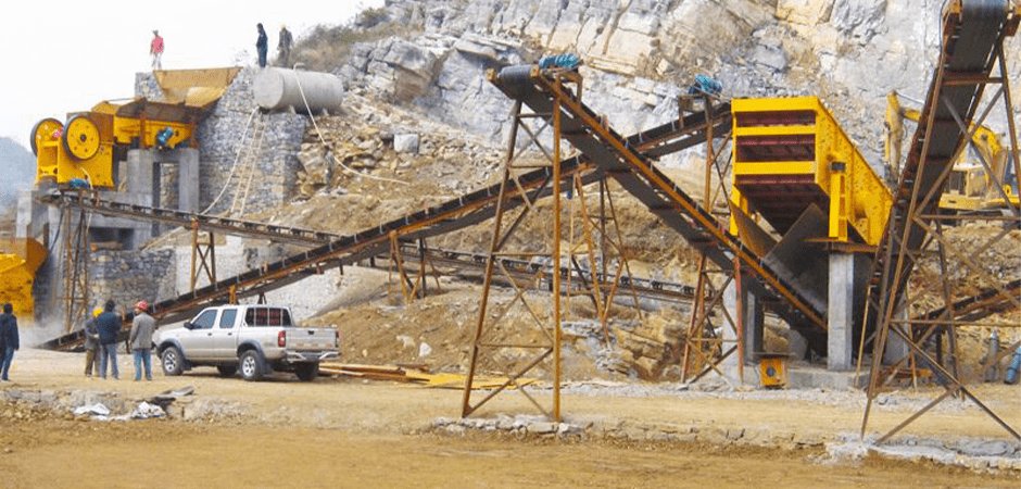 時產(chǎn)100噸軟料破碎山西客戶現(xiàn)場